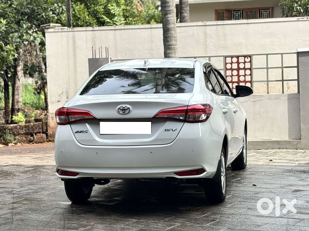Toyota Yaris V, 2018, Petrol