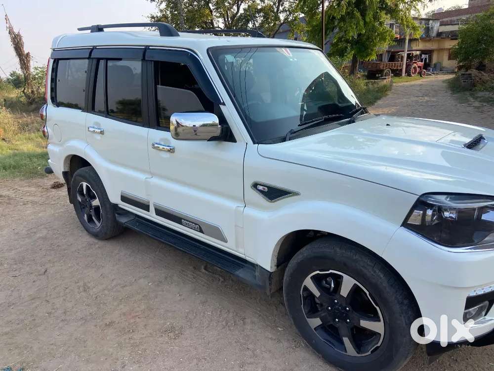 Mahindra Scorpio Classic 2023