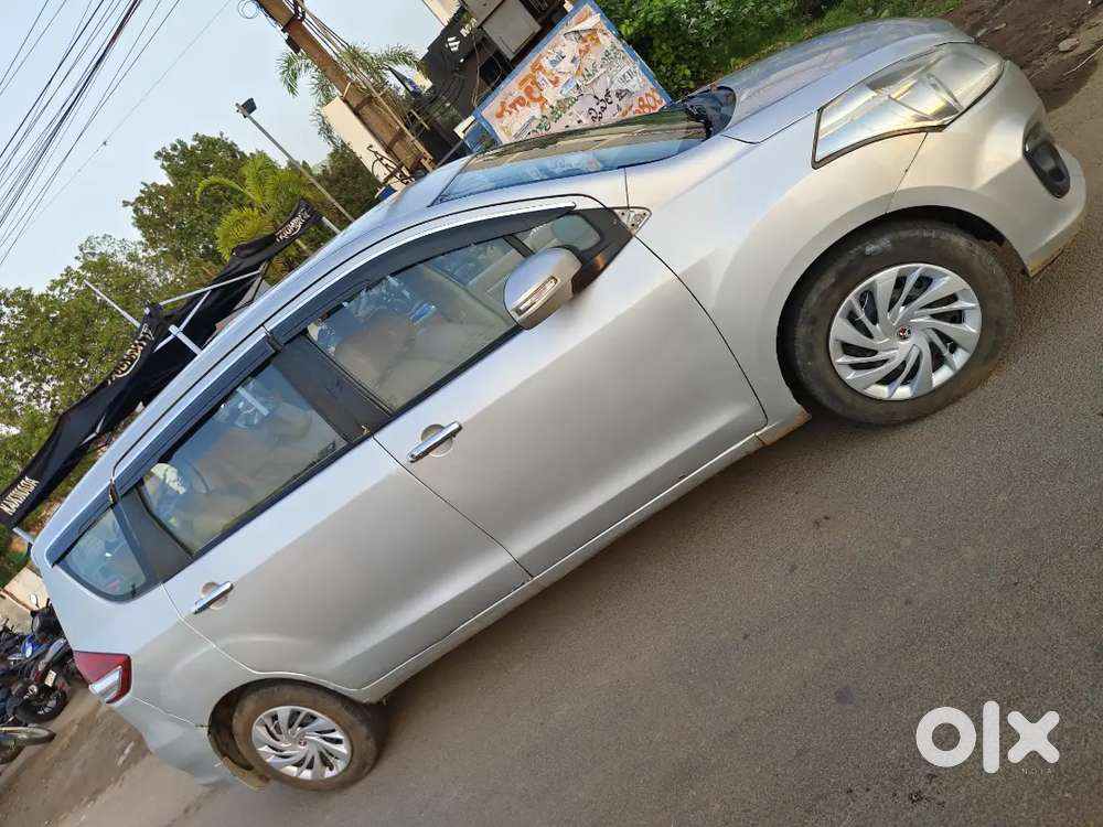 Maruti Suzuki Ertiga 2017