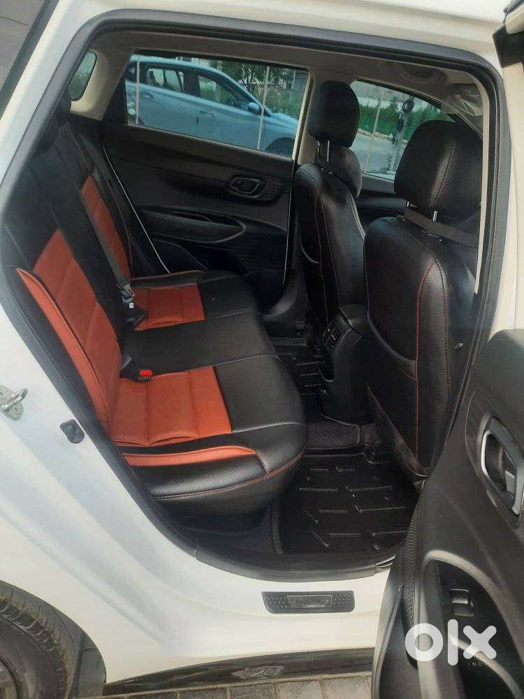 Hyundai I20 Sportz 1.2 Ivt, 2023, Petrol