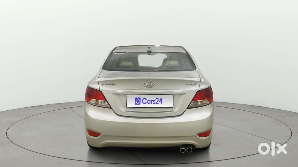 Hyundai Verna Fluidic 1.6 Vtvt Sx, 2013, Petrol