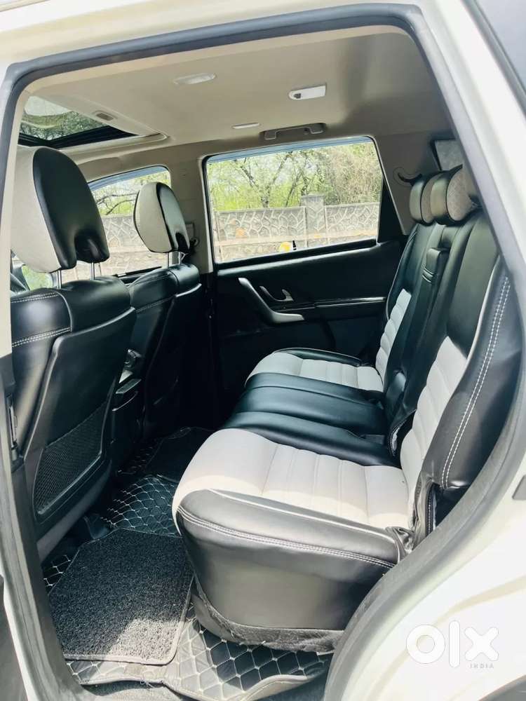 Mahindra Xuv500 W9 1.99, 2021, Diesel