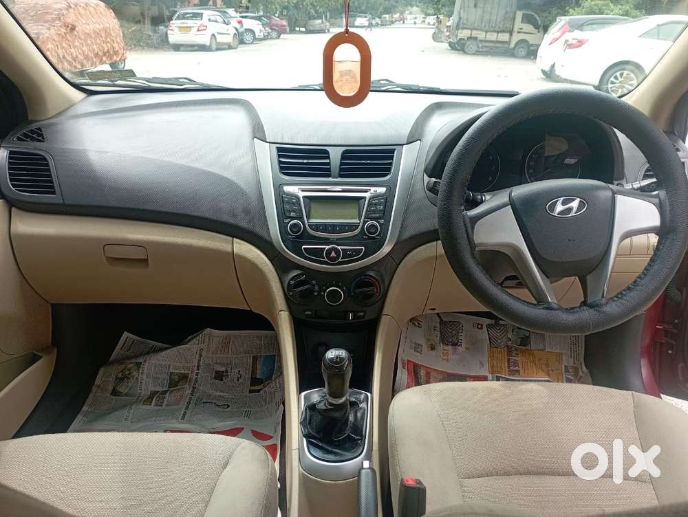 Hyundai Verna 1.4 Vtvt Gl, 2014, Petrol