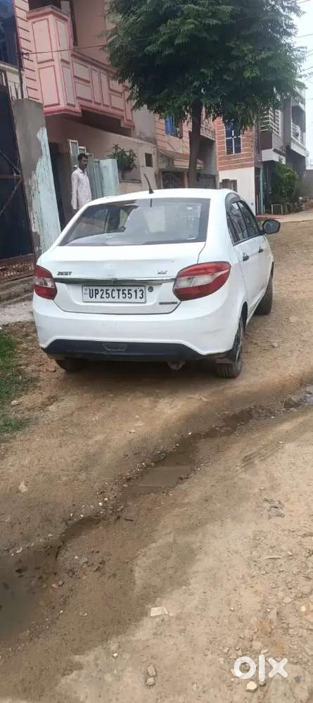 Good Condition Car Urgent Cell