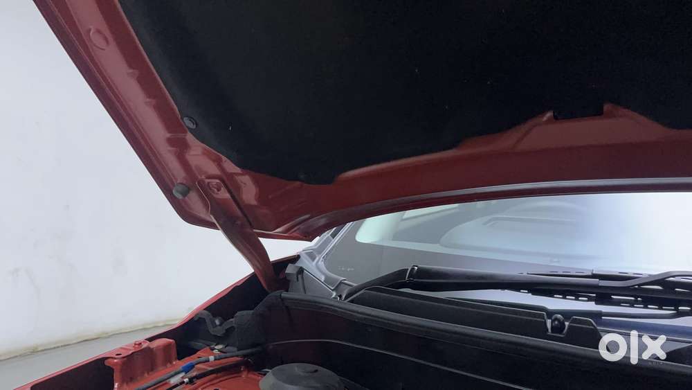 Maruti Suzuki Vitara Brezza 1.5 Zxi Plus At Dual Tone, 2022, Petrol