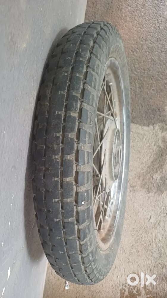 Yezdi 16' wheel rear Spare Parts 1823892514