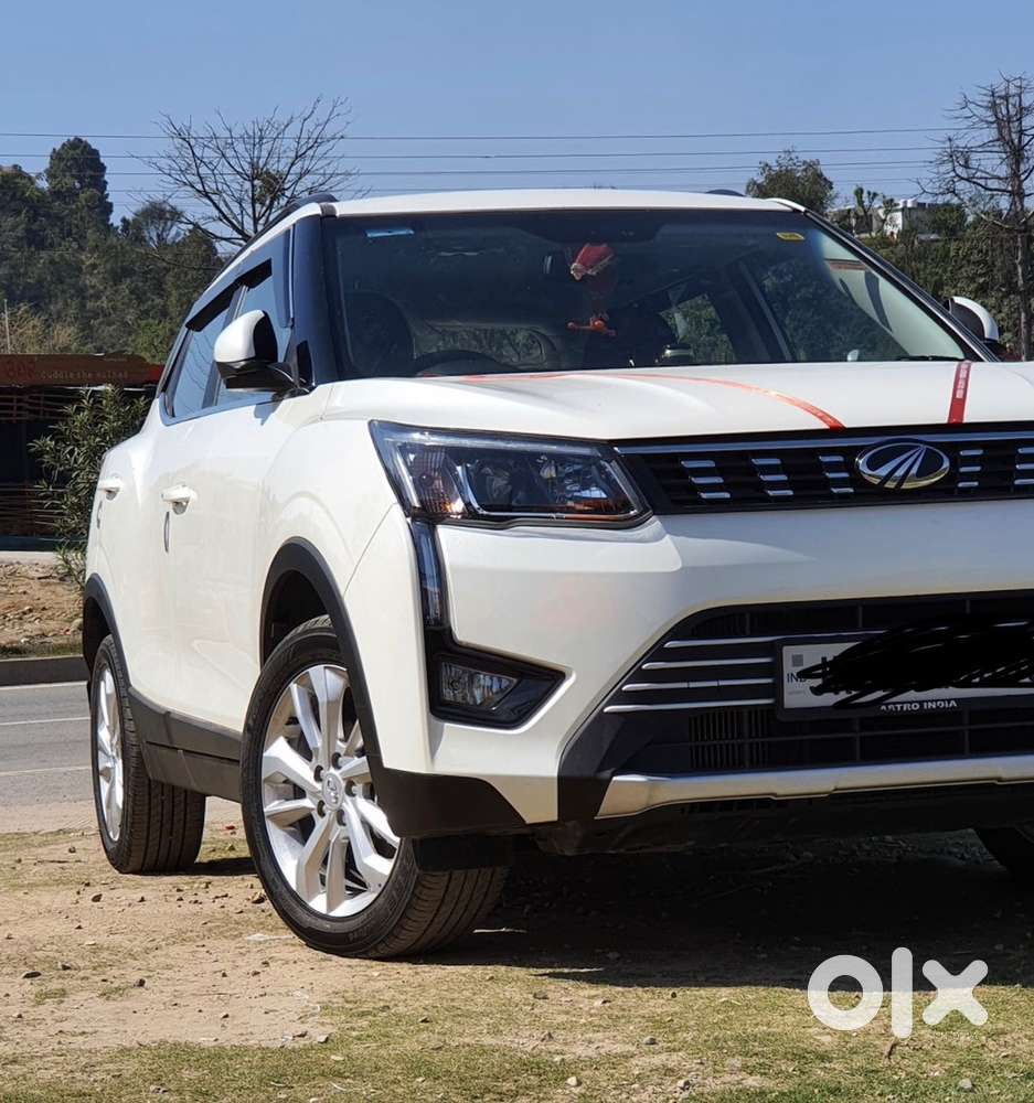 Excellent Condition Mahindra Xuv300 Petrol 2020