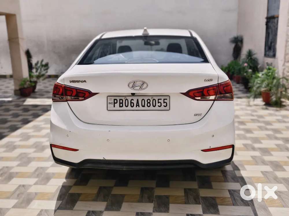 Hyundai Verna 1.6d Sx 2017 Diesel Well Maintained With Sun Roof