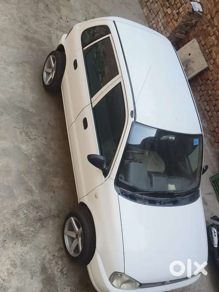 Maruti Suzuki Zen Estilo 2005