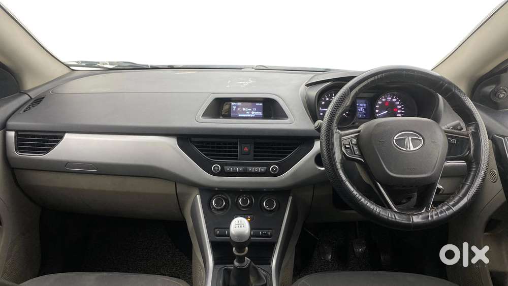 Tata Nexon 1.5 Revotorq Xm, 2018, Diesel