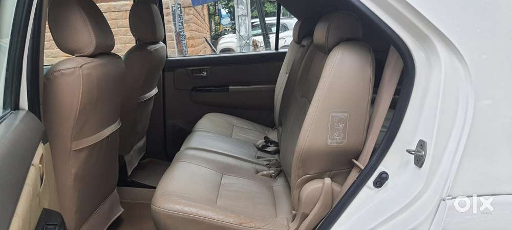 Toyota Fortuner 3.0 4x2 Automatic, 2014, Diesel
