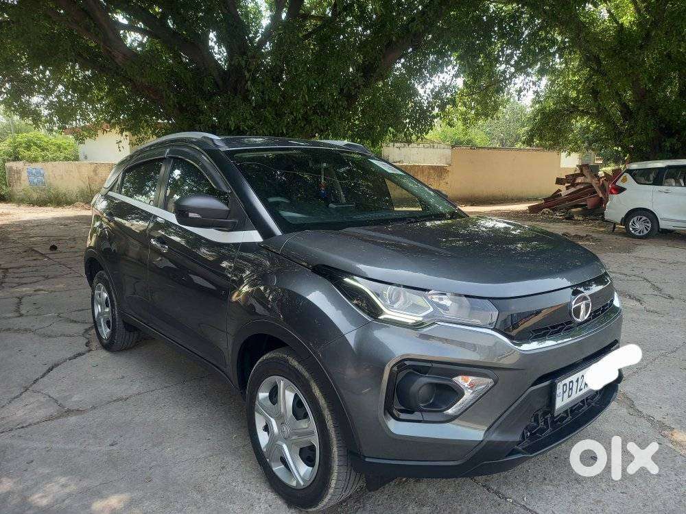 Tata Nexon 1.5 Revotorq Xm Plus (s), 2023, Diesel