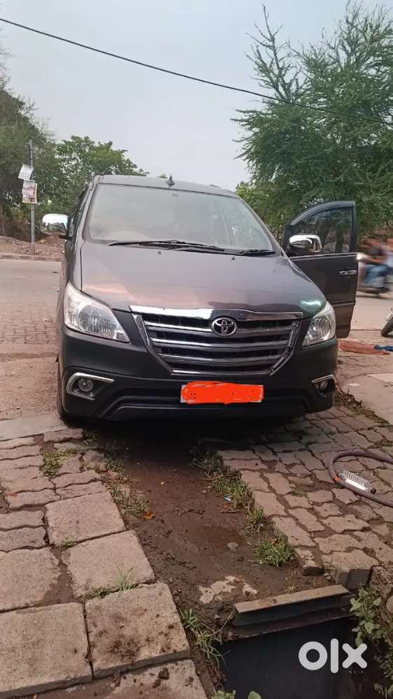Toyota Innova Diesel 2012