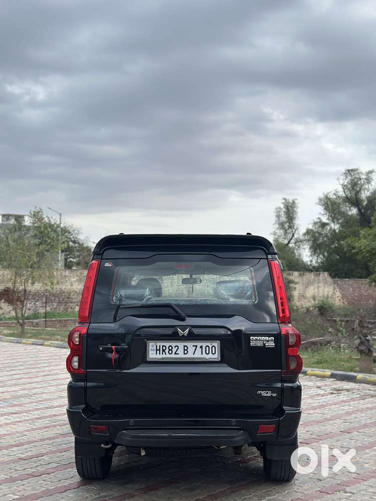 Mahindra Scorpio Classic 2.2 S 11 Mt 7 Cc, 2022, Diesel