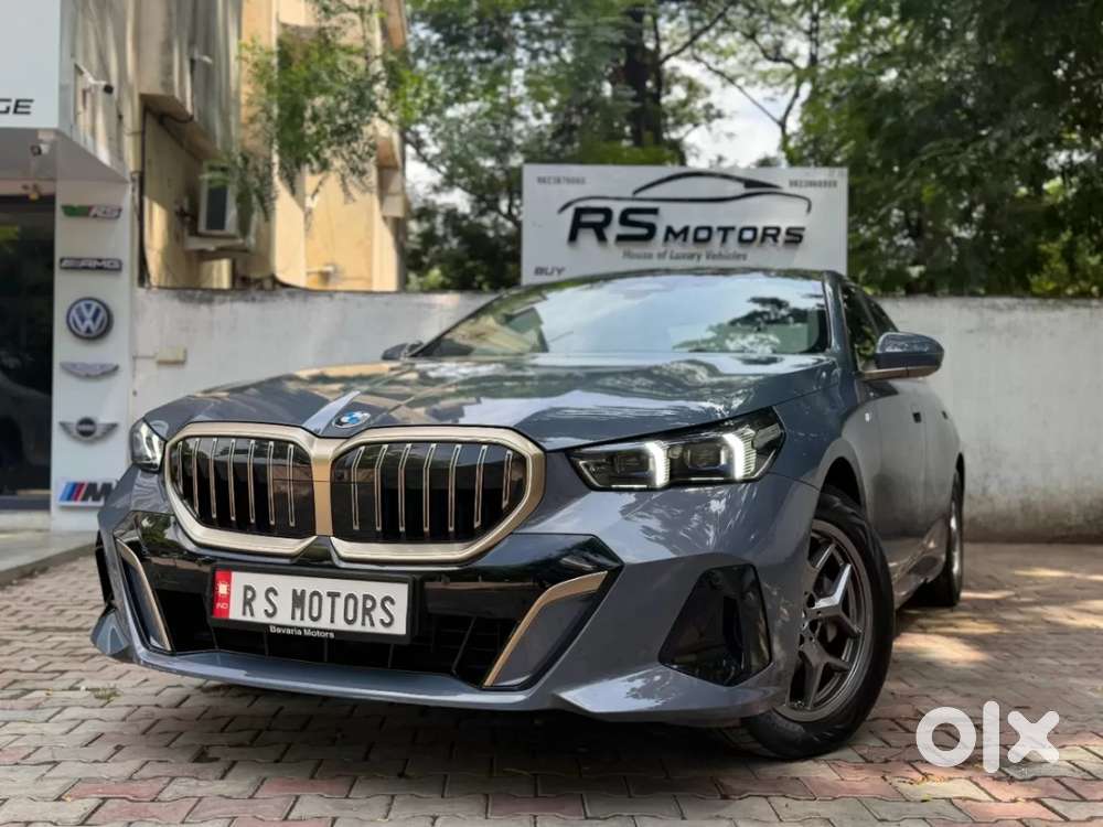 Bmw 5 Series, 2025, Petrol