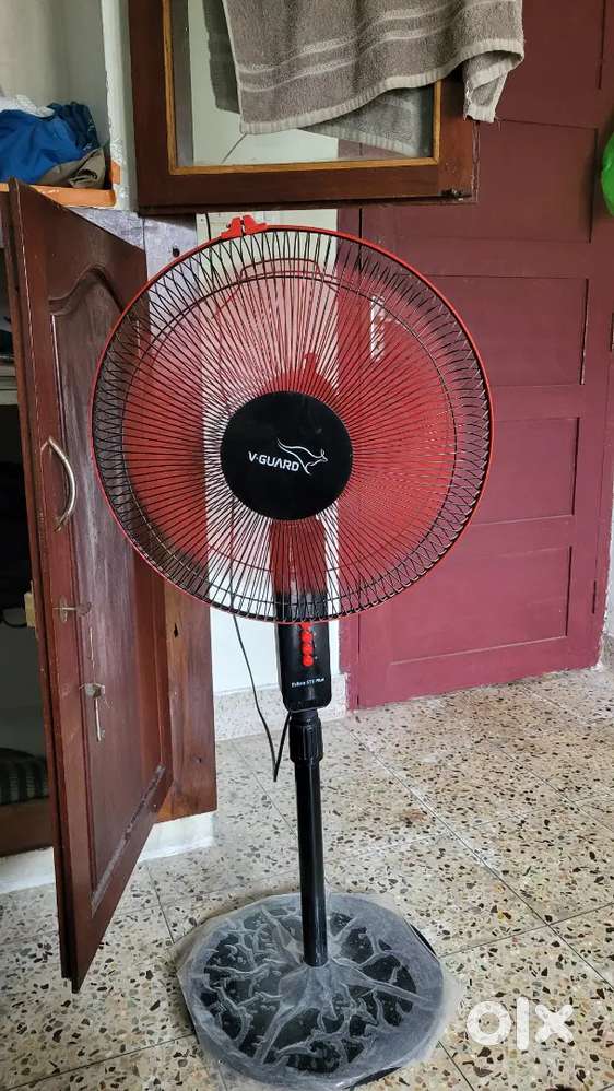 V-Guard Stand Fan