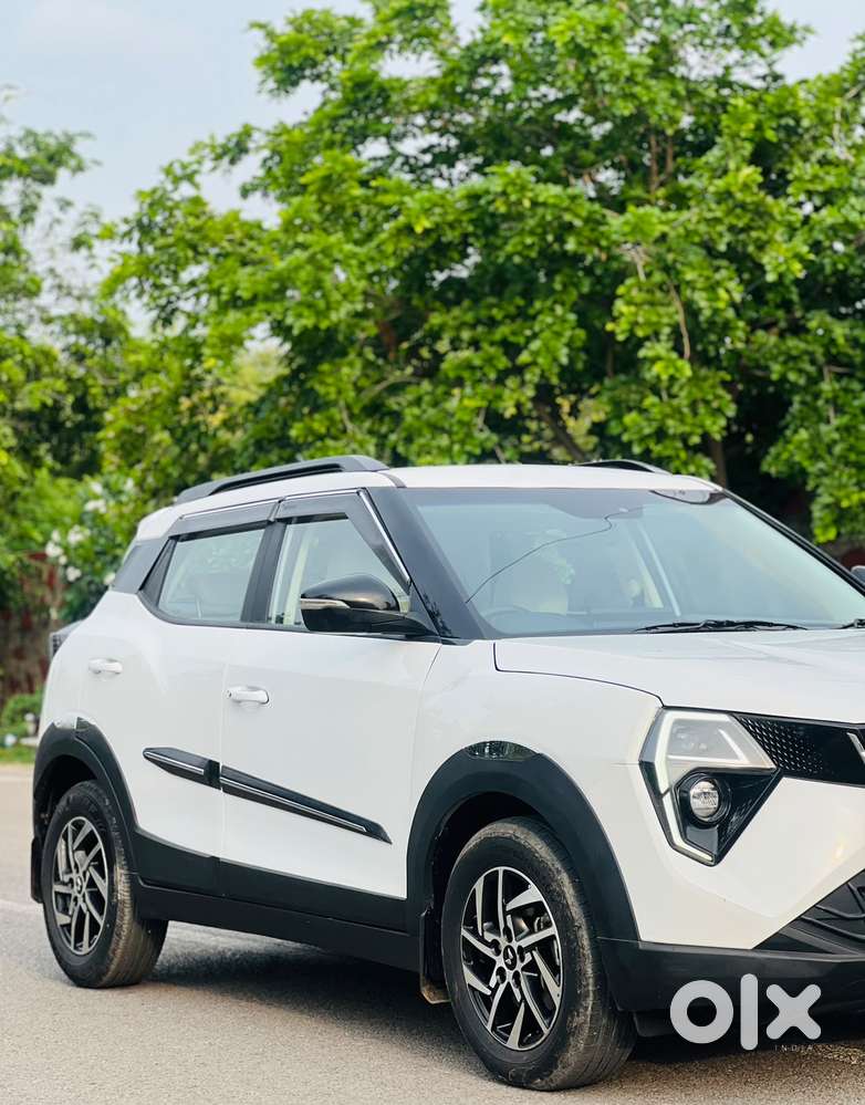 Mahindra Xuv 3xo Ax5 Ds Mt, 2025, Diesel