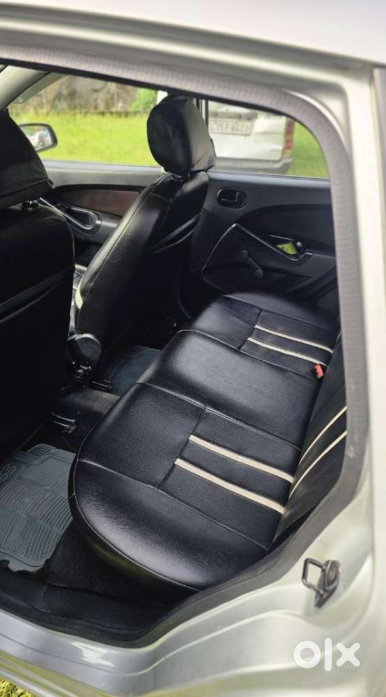 Ford Figo Petrol Zxi, 2012, Petrol