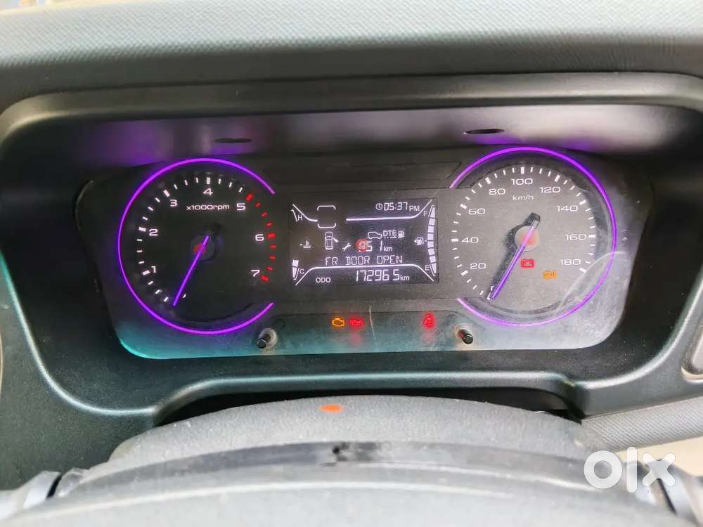 Mahindra Marazzo 2019 Diesel 175000 Km Driven