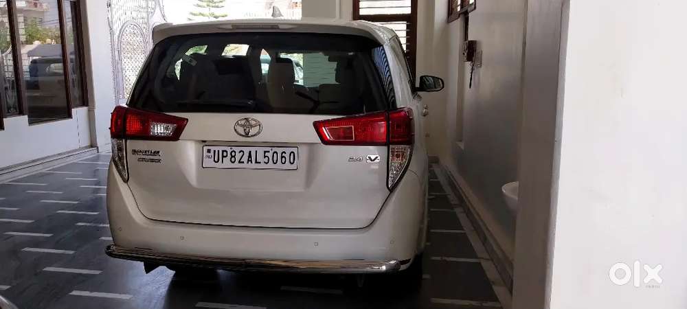 Toyota Innova Crysta Diesel 2021
