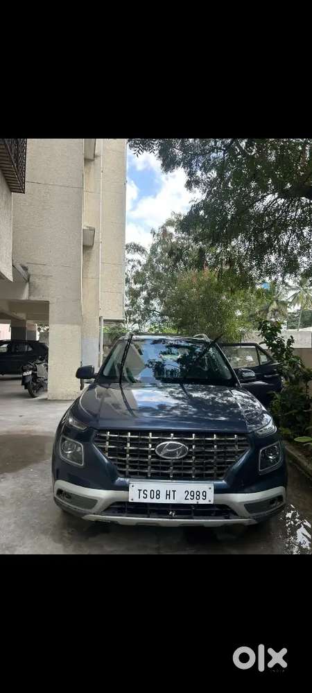 Hyundai Venue 1.0 Turbo 2022 Second Owner