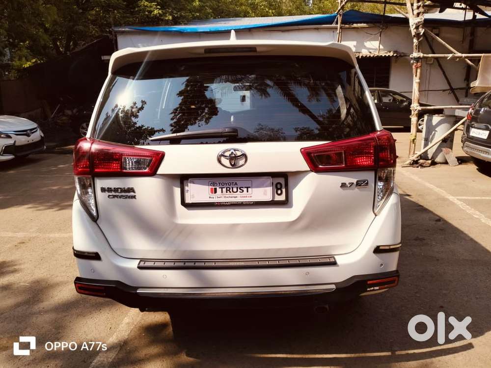 Toyota Innova Crysta 2022 Petrol Automatic 80000 Km