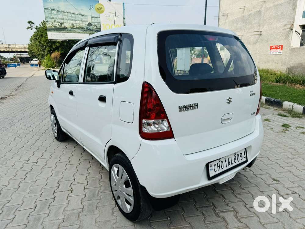 Maruti Suzuki Zen Estilo Lxi Bs Iv, 2011, Petrol
