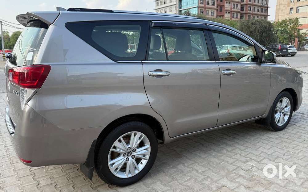Toyota Innova Crysta 2.8z Automatic, 2019, Diesel