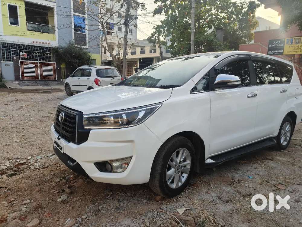 Toyota Innova Crysta 2017