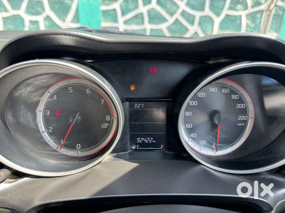 Maruti Suzuki Swift, 2021, Petrol