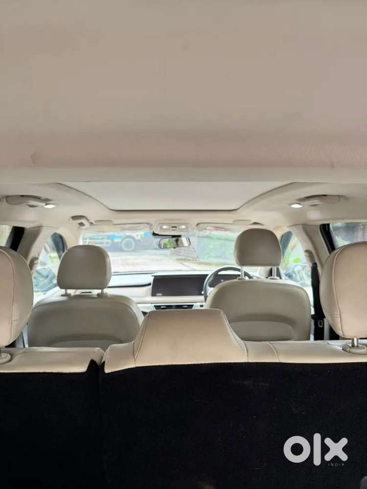 Mahindra Xuv 700 Ax7l Diesel Auto