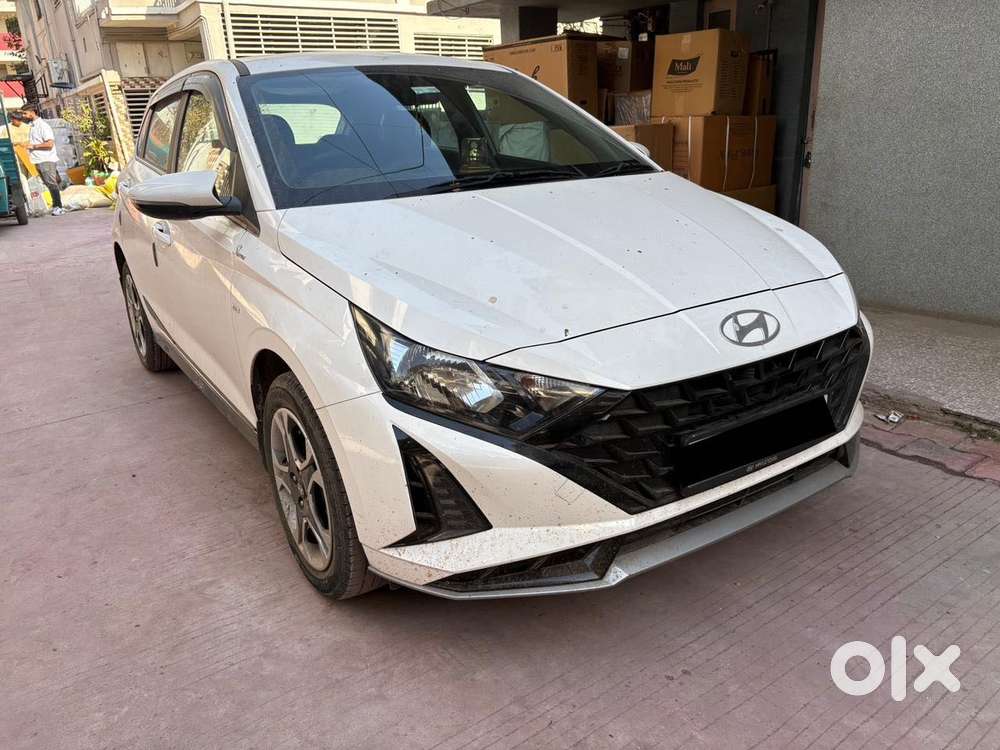 Hyundai I20 Sportz 1.2 Ivt, 2024, Petrol