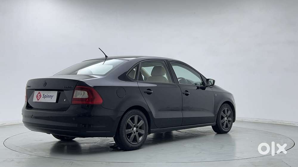 Skoda Rapid 1.6 Ambition Plus Mpi, 2014, Petrol