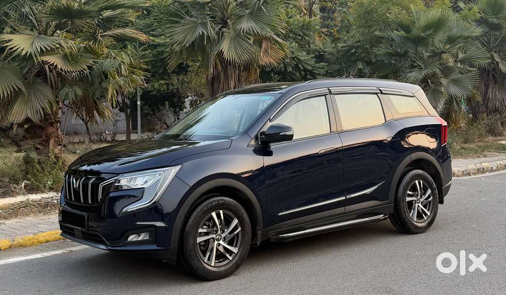 Mahindra Xuv700 2.0 Ax 5 Petrol At Str, 2022, Petrol