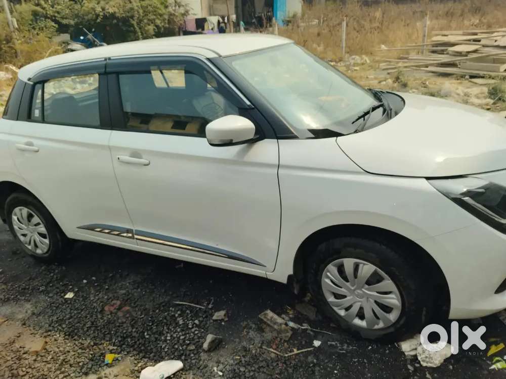 Maruti Suzuki Swift Vxi 2026