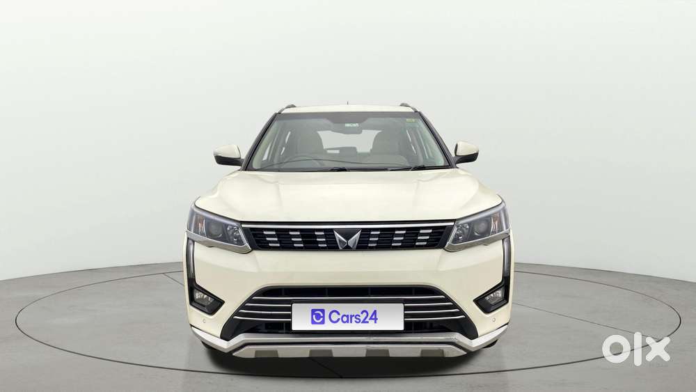 Mahindra Xuv300 W8 Option, 2023, Petrol