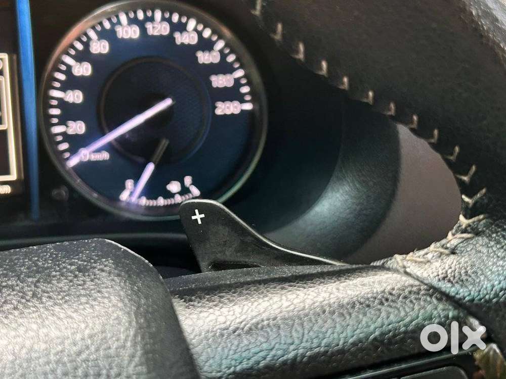 Toyota Fortuner 4x2 At 2.7 Petrol, 2024, Petrol