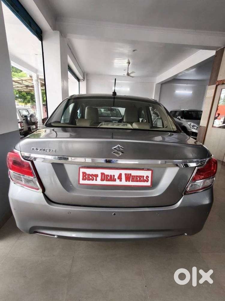 Maruti Suzuki Dzire 1.2 Vxi, 2022, Petrol