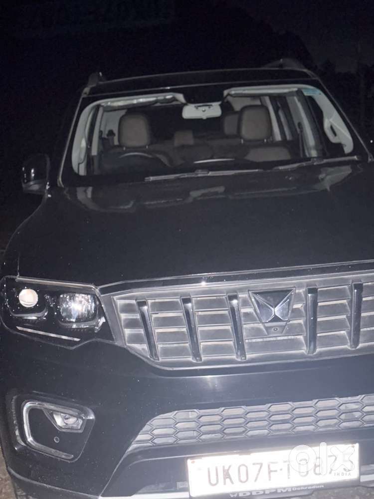 Mahindra Scorpio N 2024 Petrol Well Maintained