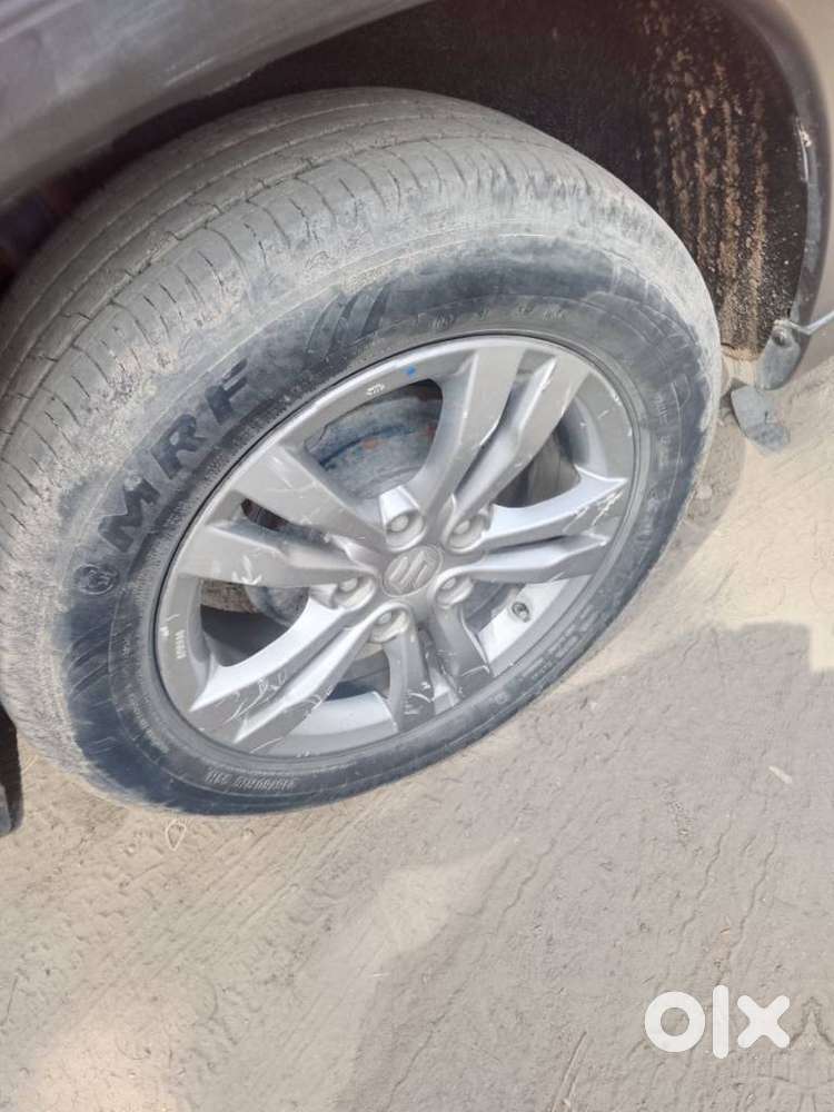 Maruti Suzuki Brezza Zdi+ Dual Tone, 2018, Diesel