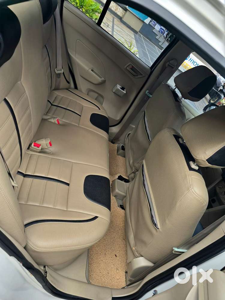 Maruti Suzuki Swift Dzire, 2012, Petrol