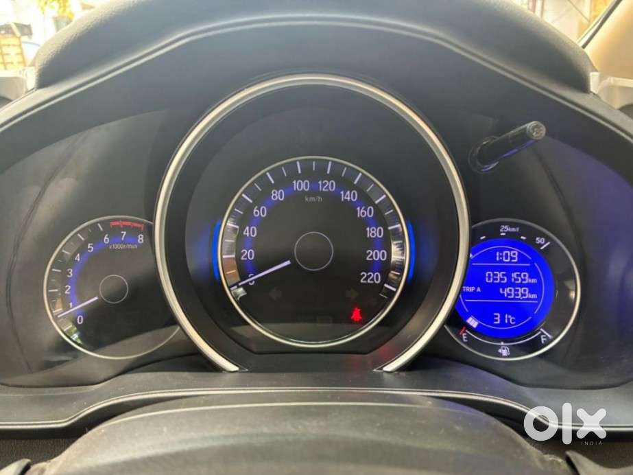 Honda Jazz V Mt Privilege, 2022, Petrol