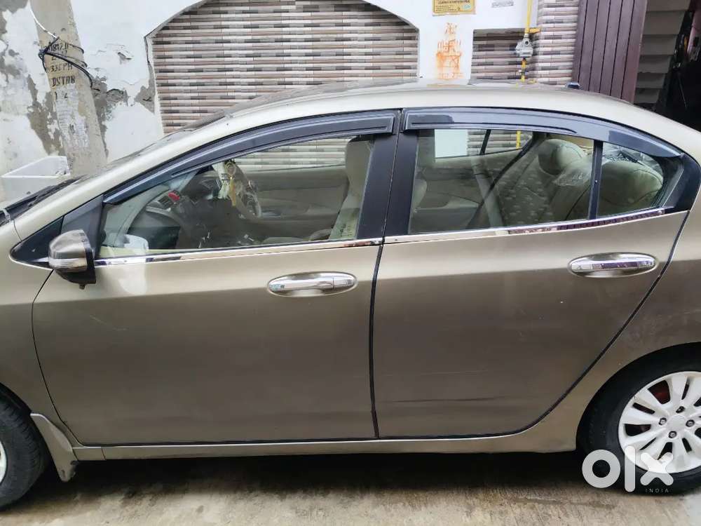 Honda City Petrol 2013 Variant
