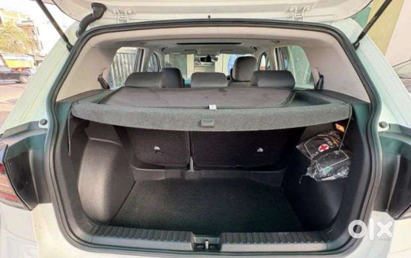 Volkswagen Taigun 1.0 Tsi Topline At, 2024, Petrol