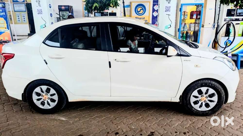 Hyundai Xcent 2014 Petrol Well Maintained