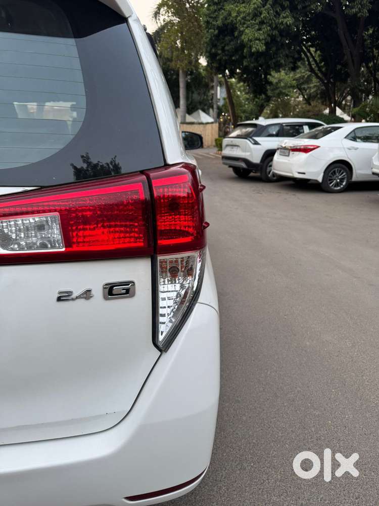 Toyota Innova Crysta 2.4 G Mt, 2018, Diesel
