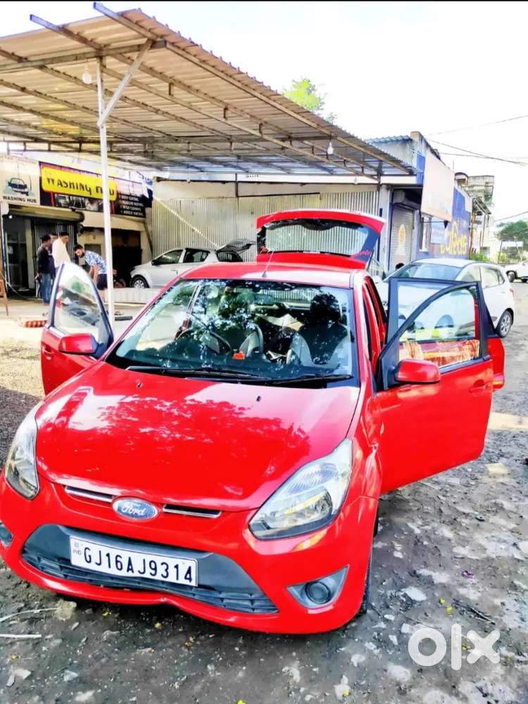 Ford Figo Petrol Manual 2010 Petrol+cng