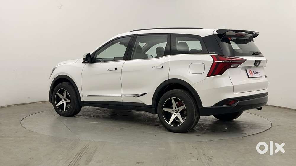 Mahindra Xuv700 2.2 Ax 7 Diesel At Luxury Pack Str, 2022, Diesel