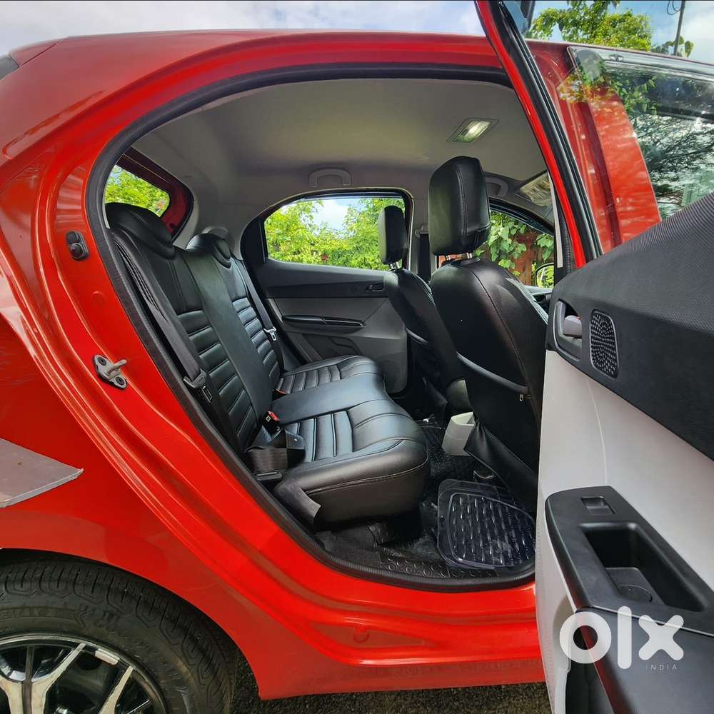 Tata Tiago Petrol 2021