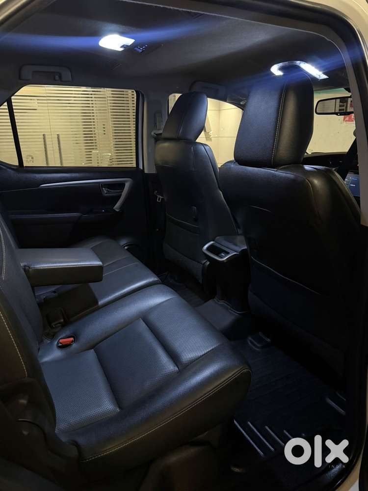 Toyota Fortuner 4x2 At 2.8 Diesel, 2022, Diesel